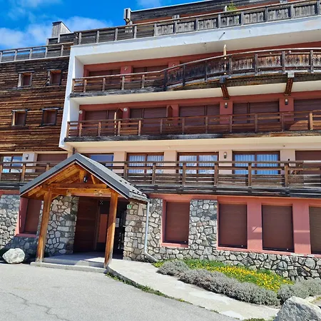 Janremon - 234 - Vue Magnifique 4 Pers *